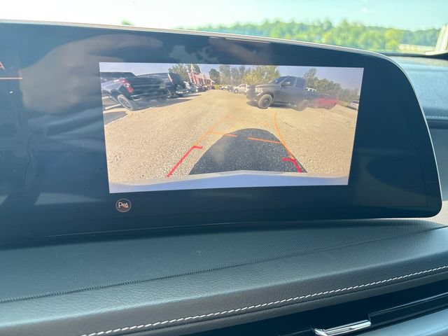 Used 2024 Cadillac XT4 Luxury w/ LPO, Floor Liner Package AWD/4WD image 15