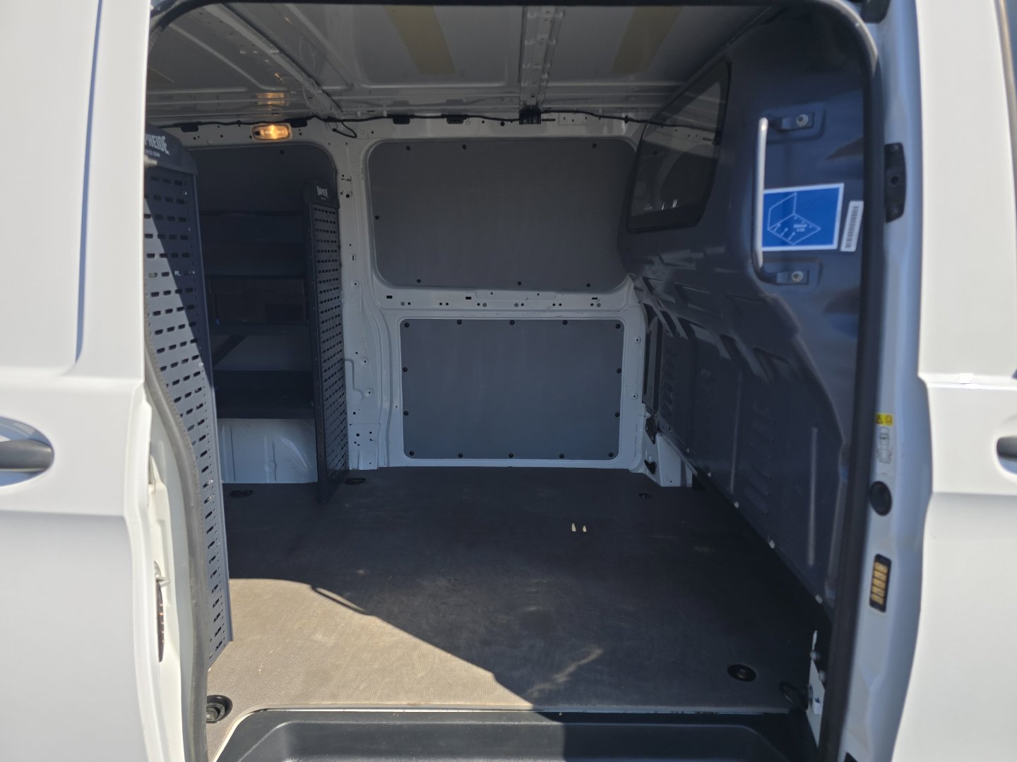 Used 2022 Mercedes-Benz Metris image 26