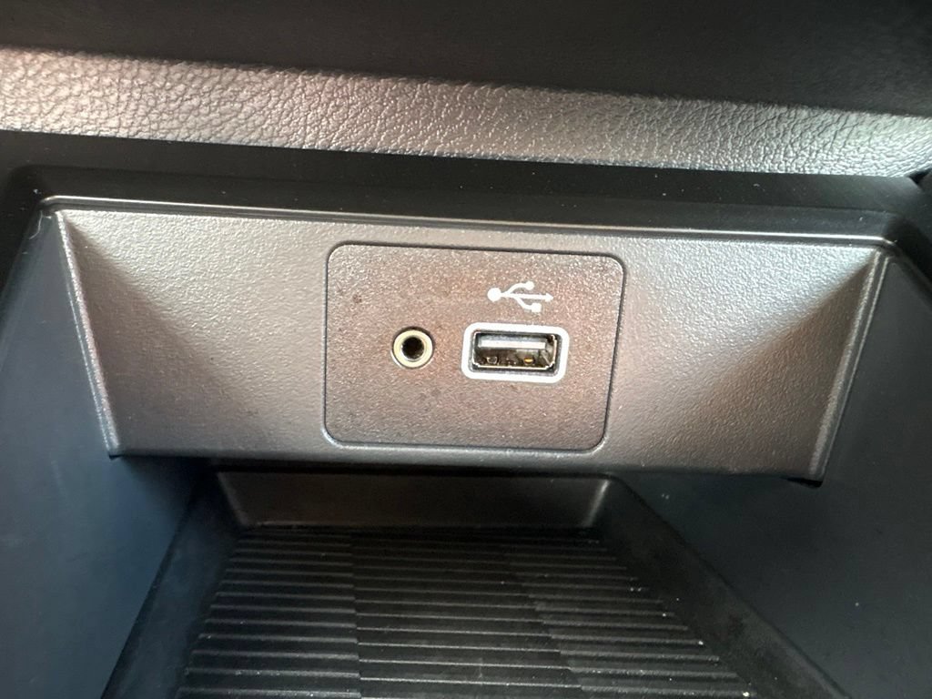 Used 2025 Nissan Kicks S FWD image 22
