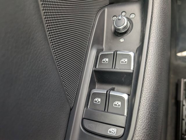 Used 2018 Audi A3 2.0T Premium image 19