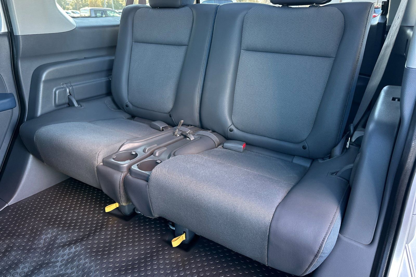 Used 2004 Honda Element EX image 14