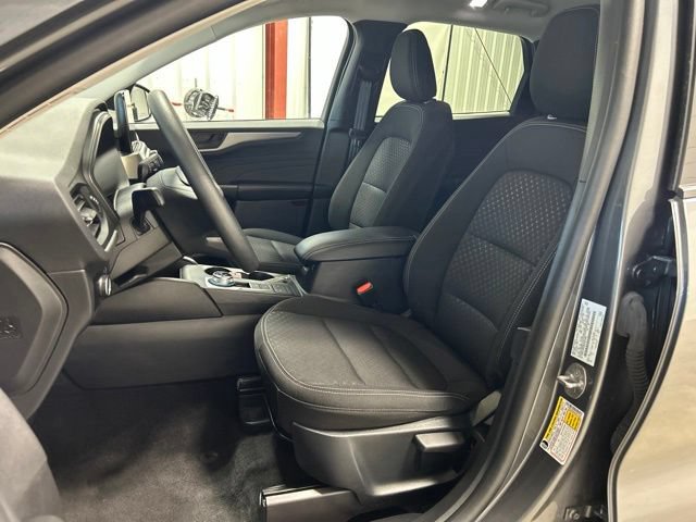 Used 2025 Ford Escape Active AWD/4WD image 13