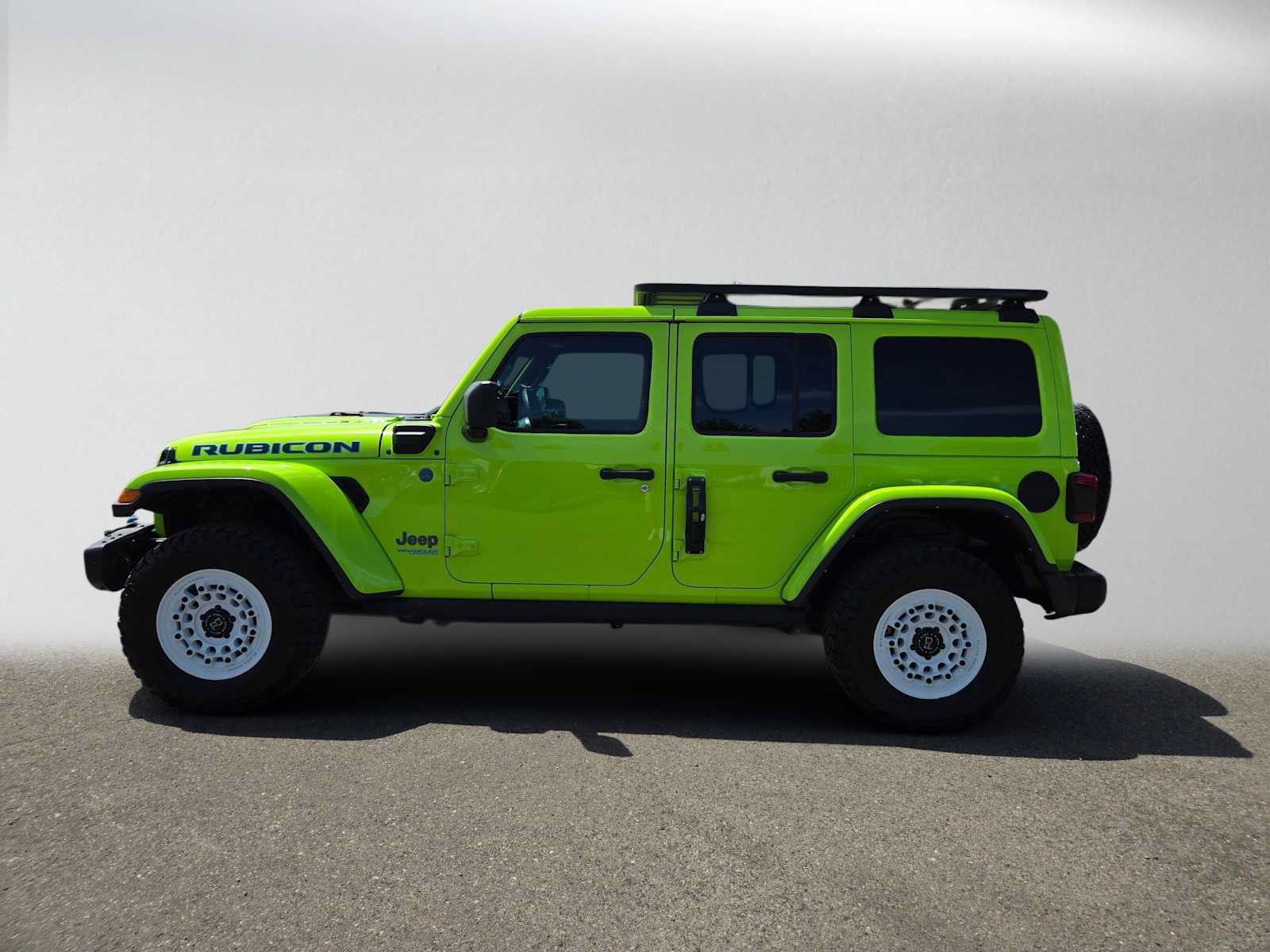 Used 2021 Jeep Wrangler Unlimited Rubicon 4xe w/ Cold Weather Group AWD/4WD image 6
