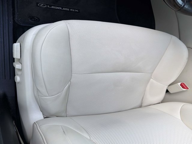 Used 2021 Lexus GX 460 Premium w/ Premium Package AWD/4WD image 11