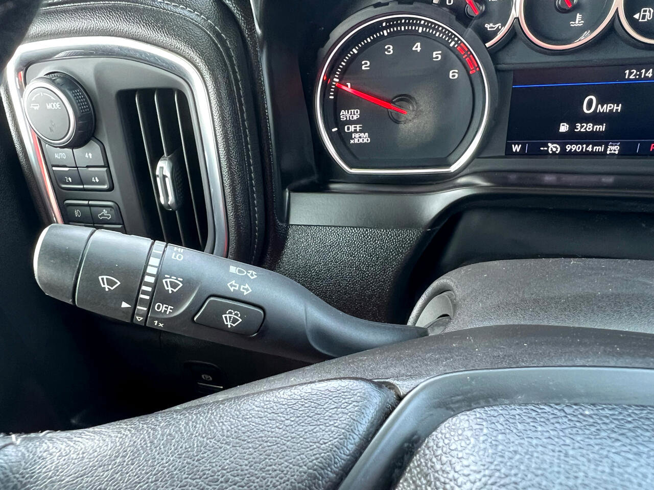Used 2021 Chevrolet Silverado 1500 LTZ image 24