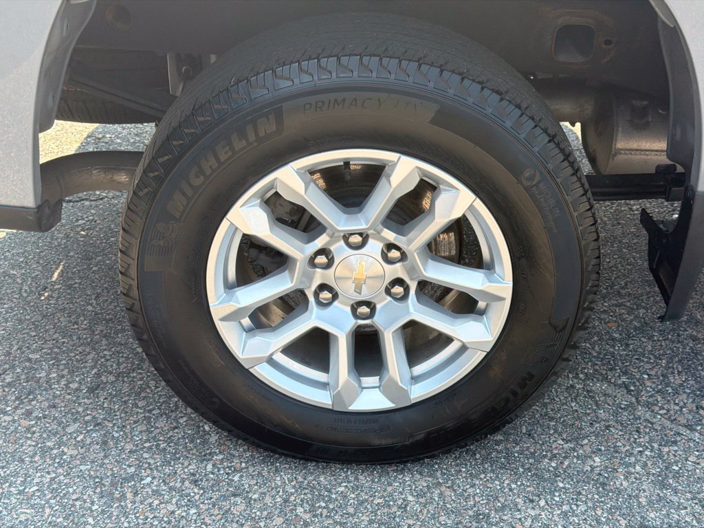 Certified 2024 Chevrolet Silverado 1500 LT AWD/4WD image 14