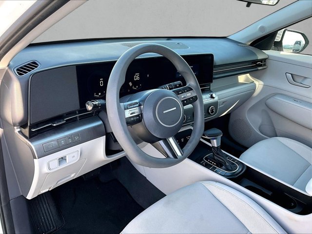 Used 2024 Hyundai Kona SE FWD image 14
