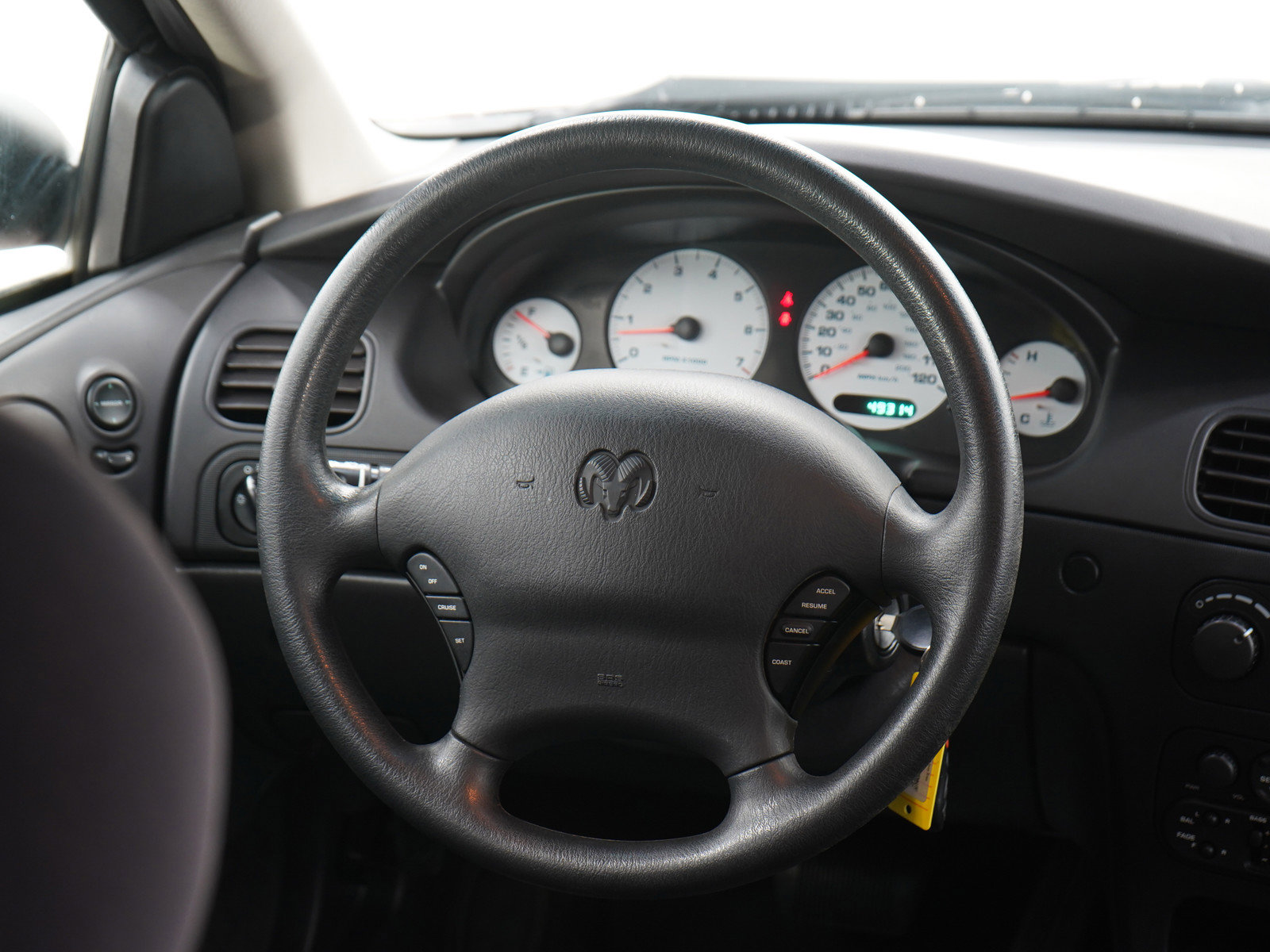 Used 2000 Dodge Intrepid FWD image 14