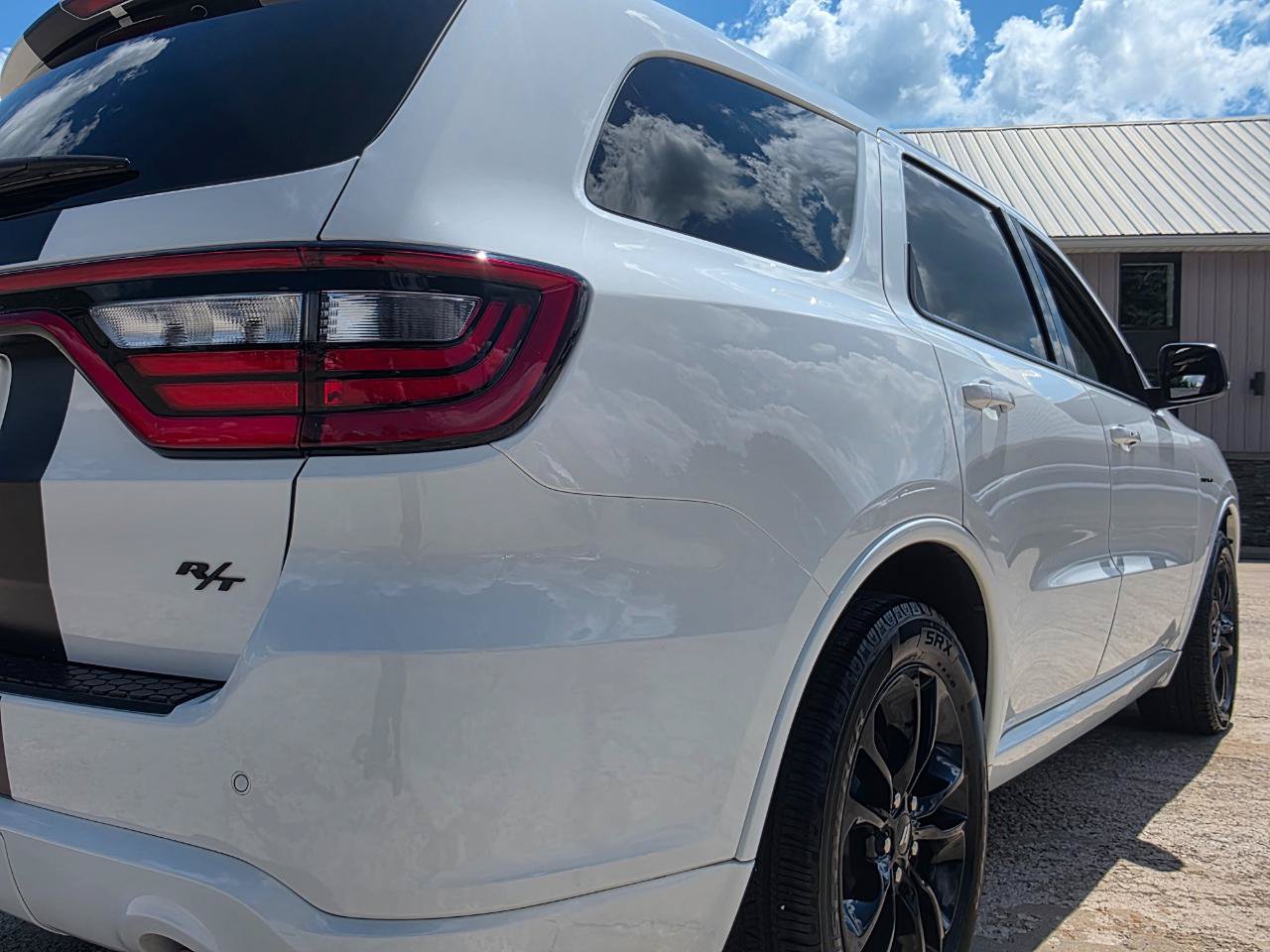 Used 2020 Dodge Durango R/T w/ Blacktop Package AWD/4WD image 23
