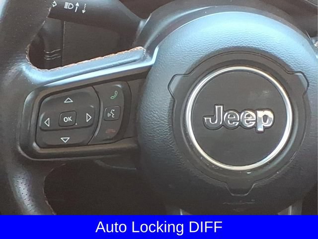 Used 2024 Jeep Gladiator Mojave w/ Safety Group AWD/4WD image 6