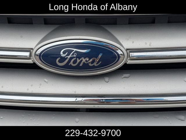 Used 2019 Ford Escape Titanium AWD/4WD image 3
