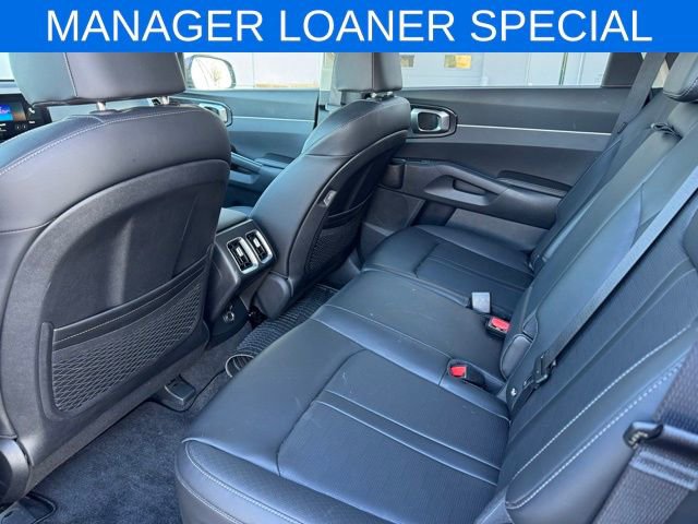 New 2025 Kia Sorento S image 11