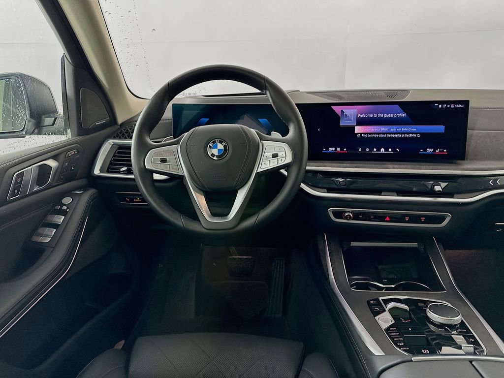 Used 2025 BMW X7 xDrive40i image 30