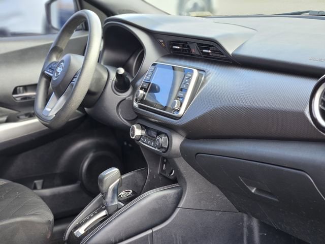 Used 2020 Nissan Kicks SV image 13