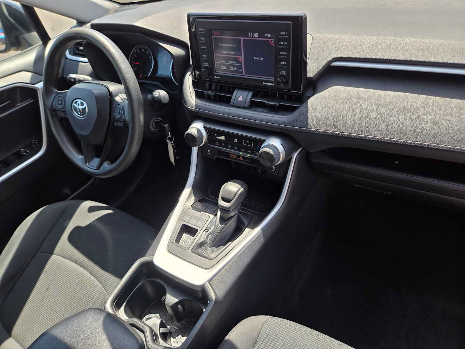 Certified 2021 Toyota RAV4 LE AWD/4WD image 14