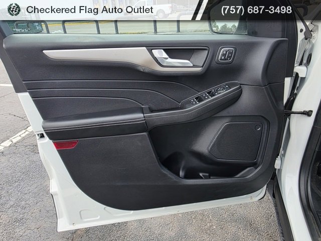 Used 2021 Ford Escape SEL w/ Technology Package image 20