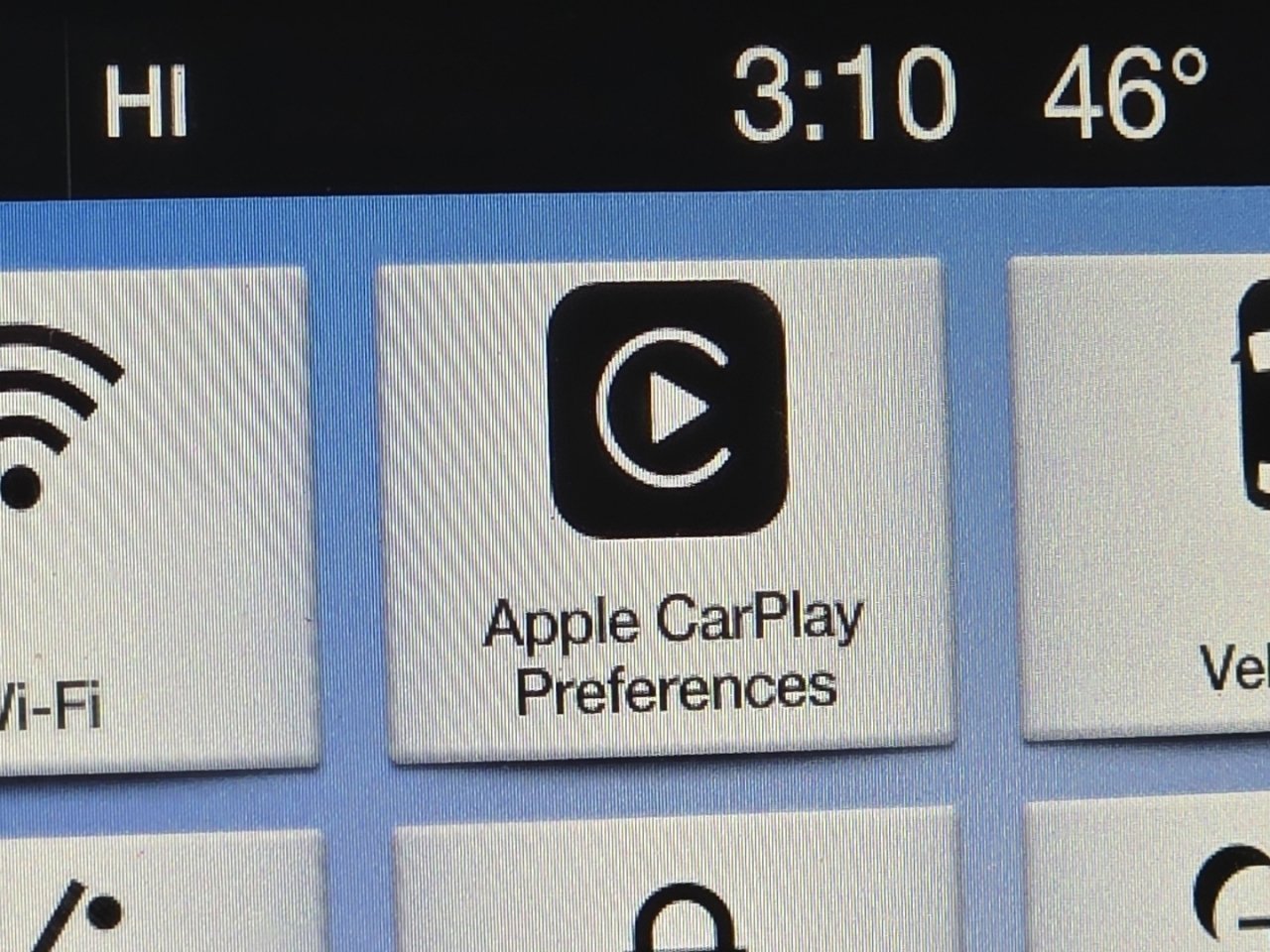 Used 2017 Ford F150 Lariat w/ Equipment Group 502A Luxury image 5