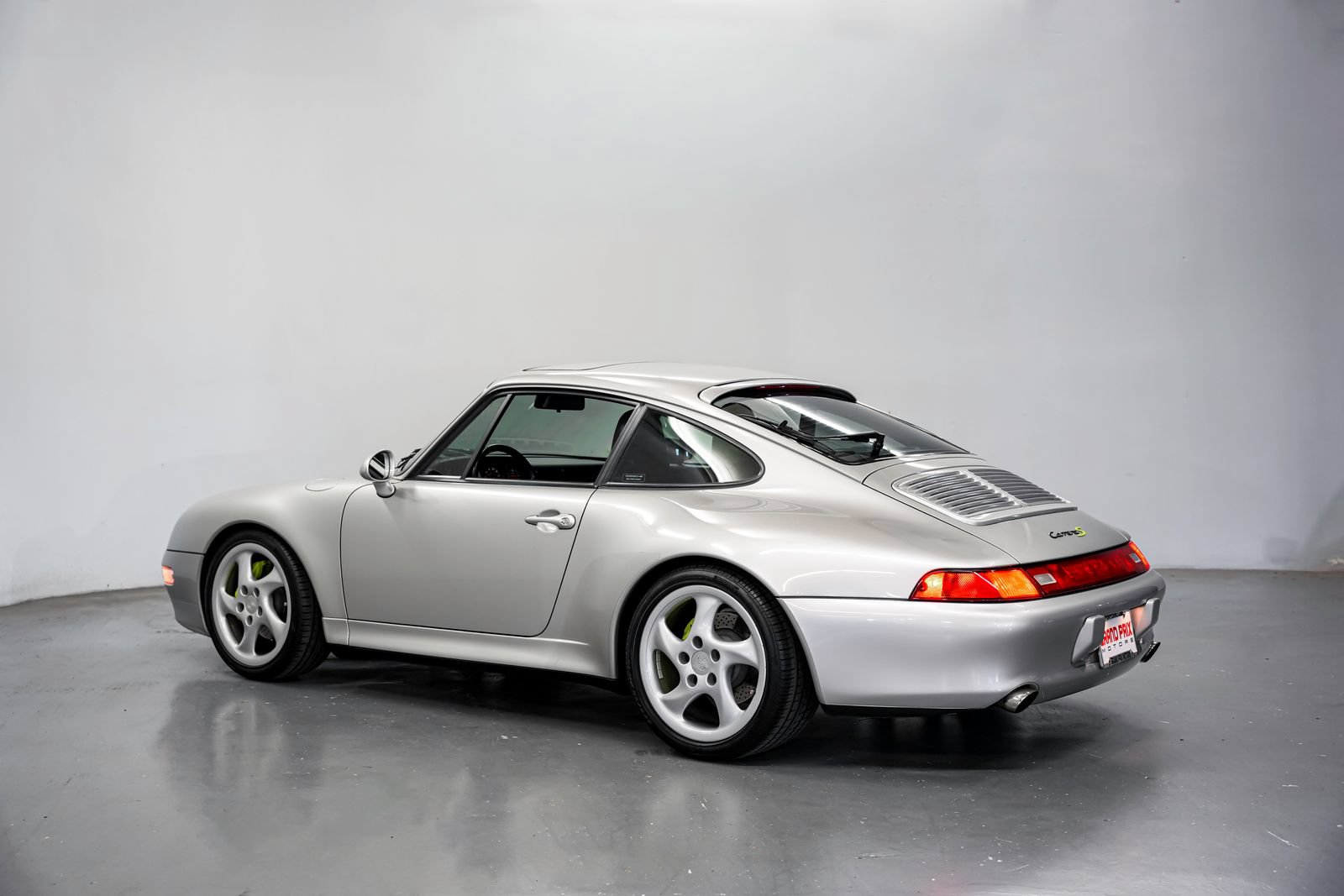 Used 1998 Porsche 911 Carrera S RWD image 8