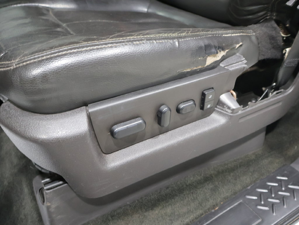 Used 2010 Ford F150 Lariat AWD/4WD image 12