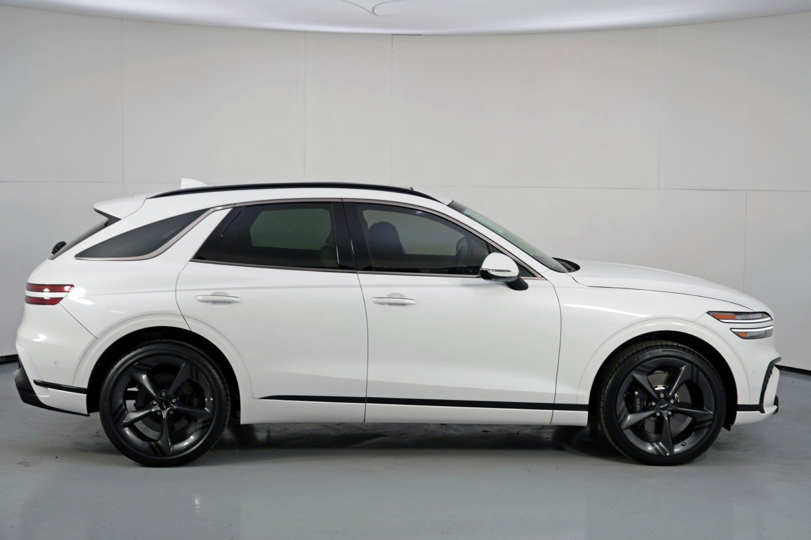 Used 2026 Genesis GV70 3.5T Sport Prestige AWD/4WD image 61