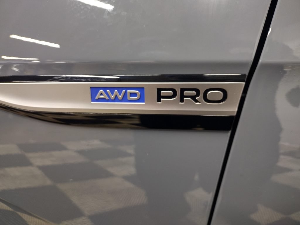 New 2026 Volkswagen ID.4 Pro AWD/4WD image 6