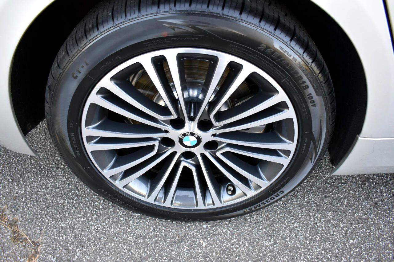 Used 2019 BMW 530i xDrive w/ Convenience Package image 38