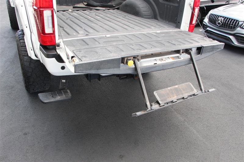 Used 2021 Ford F250 Lariat image 49