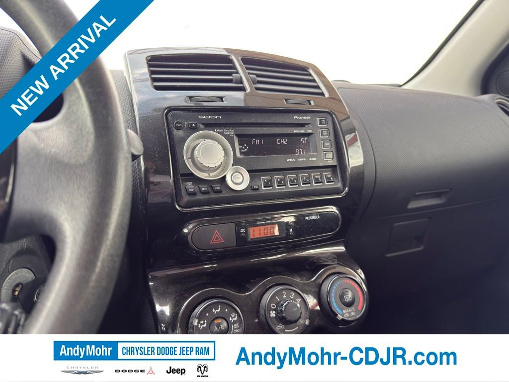 Used 2010 Scion xD image 20