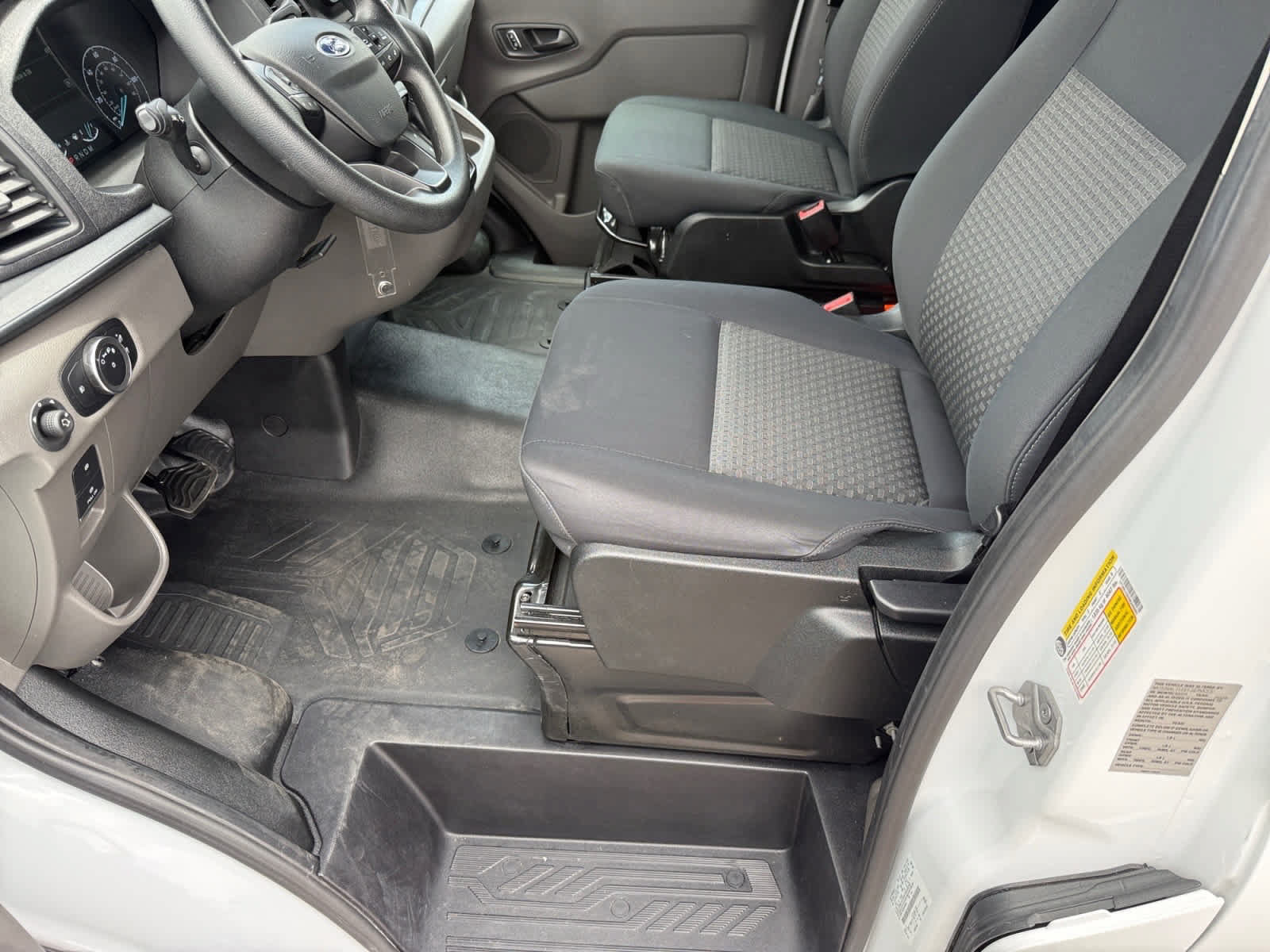 Used 2025 Ford Transit 250 Low Roof w/ Exterior Upgrade Package RWD image 10