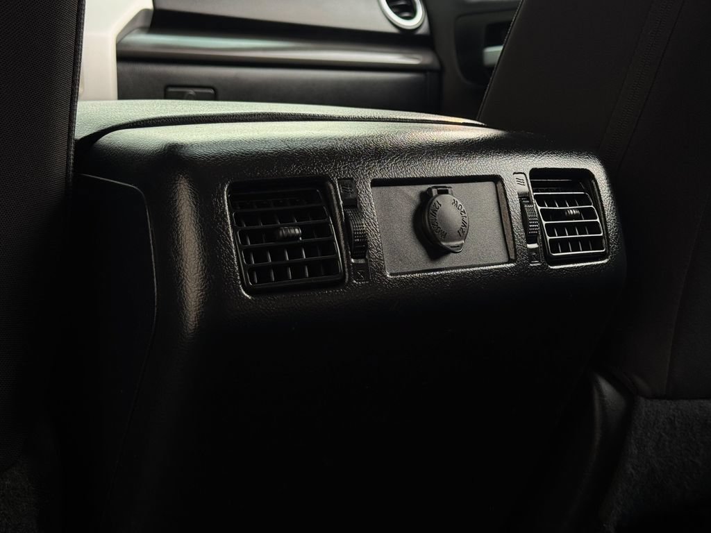 Used 2021 Toyota Tundra SR5 AWD/4WD image 22