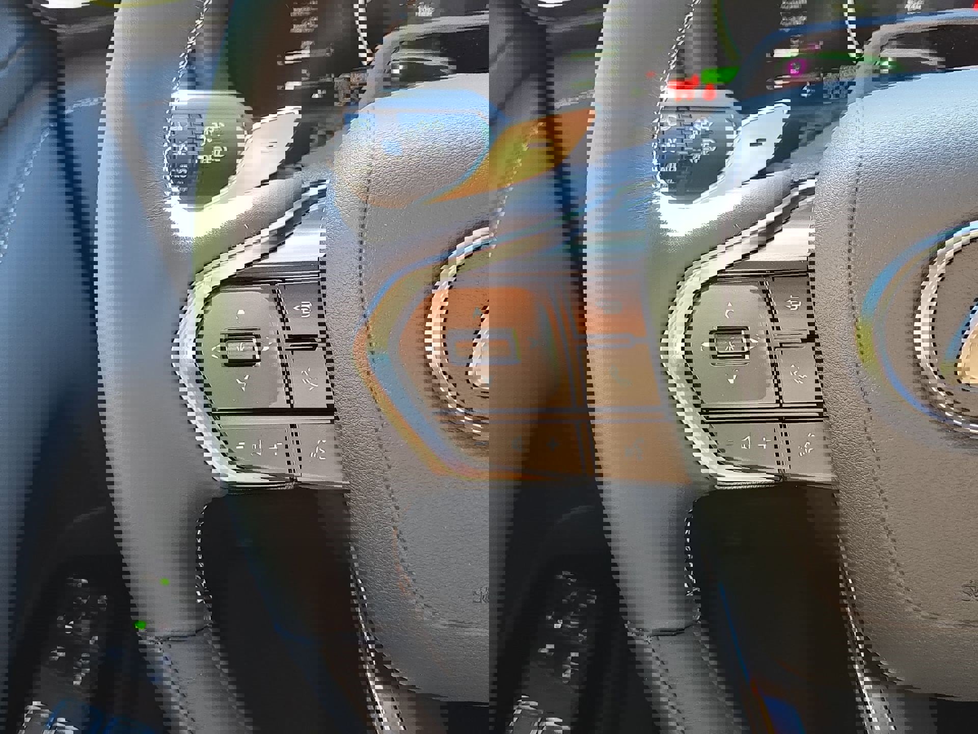 New 2026 Lexus LX 700h Luxury image 21