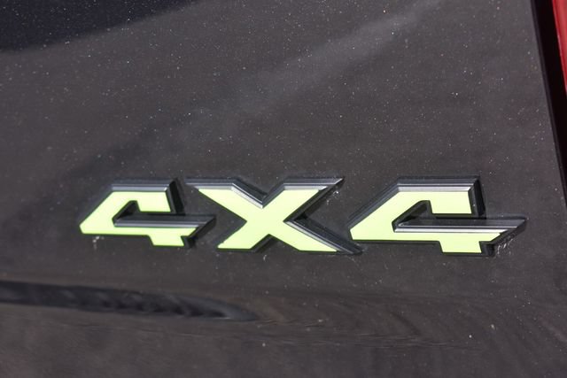 Used 2017 RAM 1500 Express w/ Black Ram 1500 Express Group AWD/4WD image 16