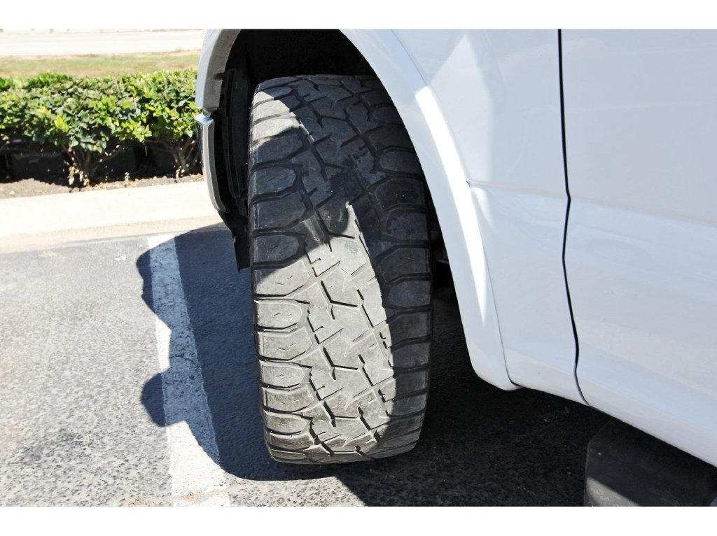 Used 2019 Ford F150 Lariat w/ Equipment Group 501A Mid AWD/4WD image 34