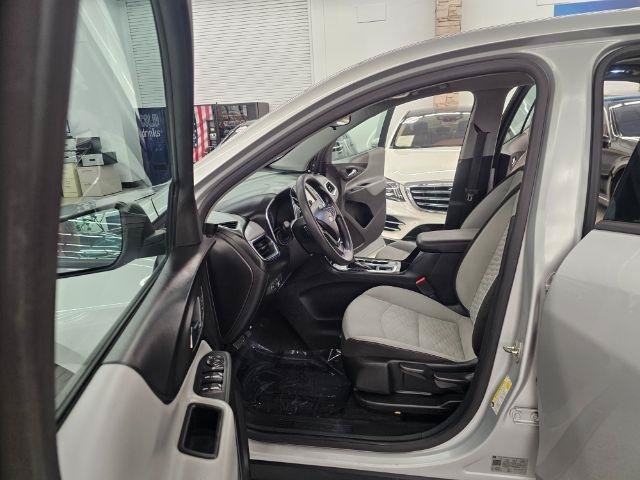 Used 2018 Chevrolet Equinox LS FWD image 8