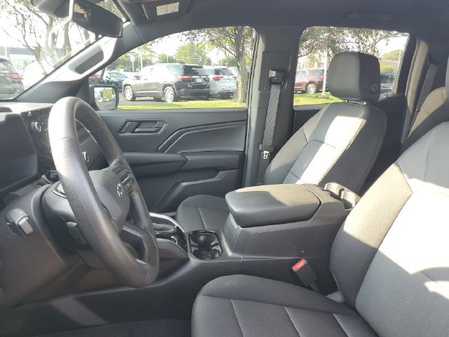 Certified 2023 Chevrolet Colorado Trail Boss w/ Advanced Trailering Package AWD/4WD image 15