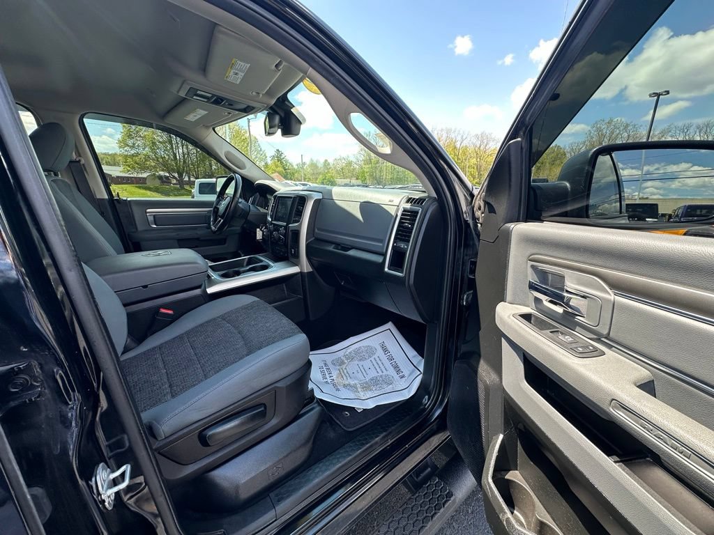 Used 2019 RAM 1500 Warlock AWD/4WD image 15