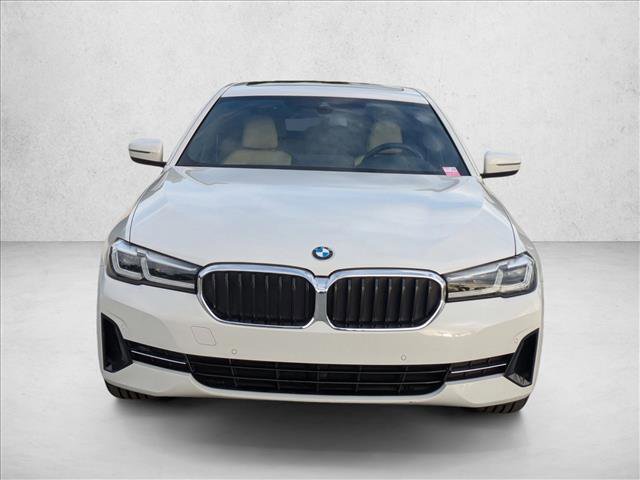 Used 2023 BMW 530i w/ Convenience Package image 2