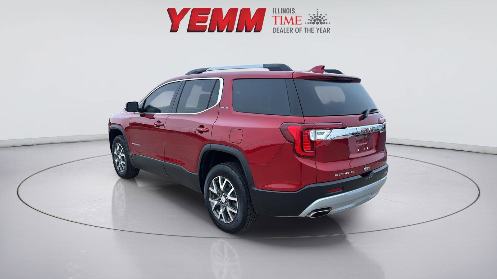Used 2023 GMC Acadia SLE w/ Driver Convenience Package image 7