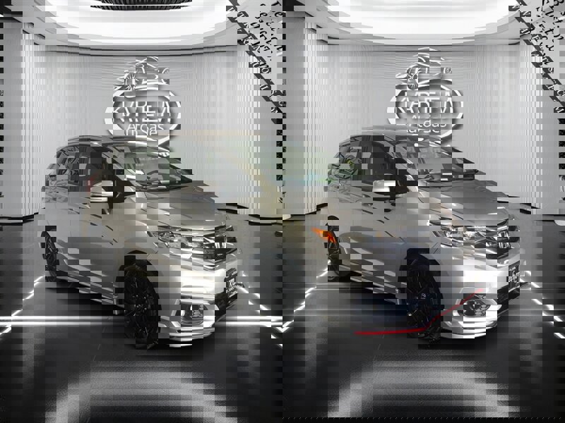 Used 2018 Honda Fit Sport image 3