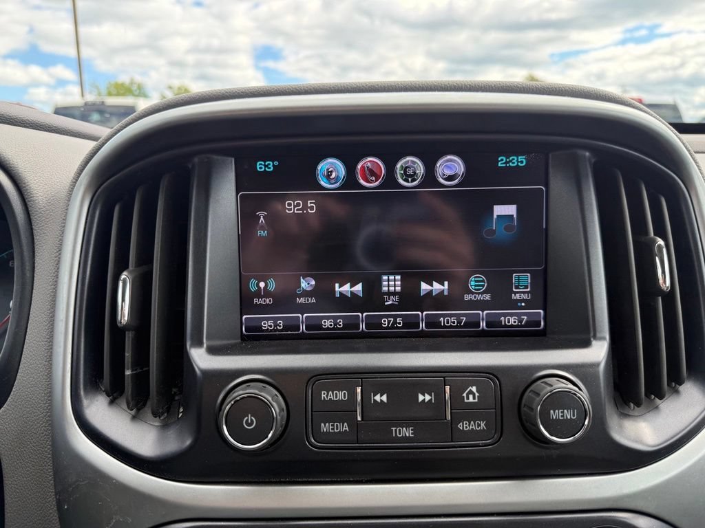 Used 2016 Chevrolet Colorado LT w/ Luxury Package, Chrome AWD/4WD image 11