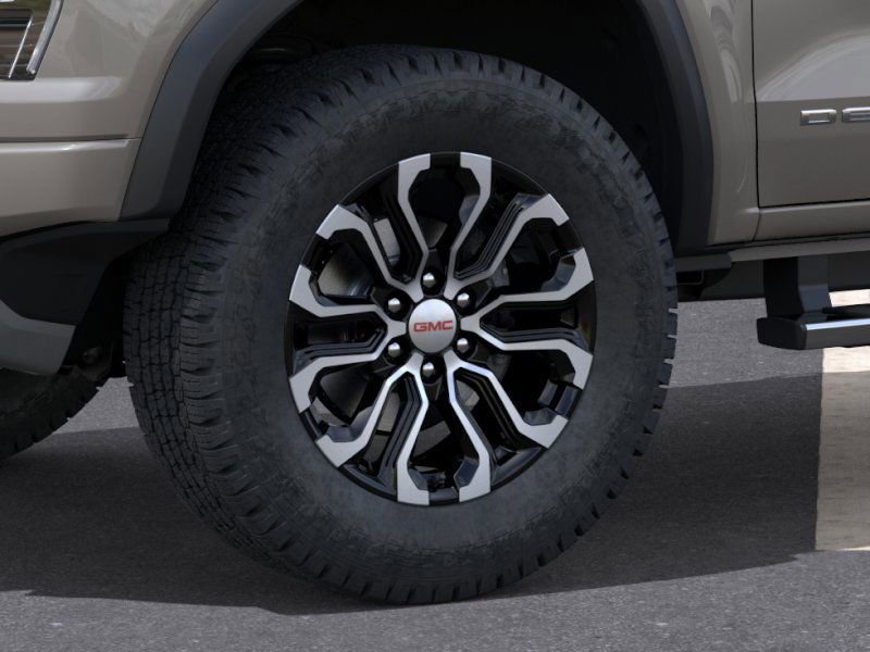 New 2026 GMC Canyon Denali image 9