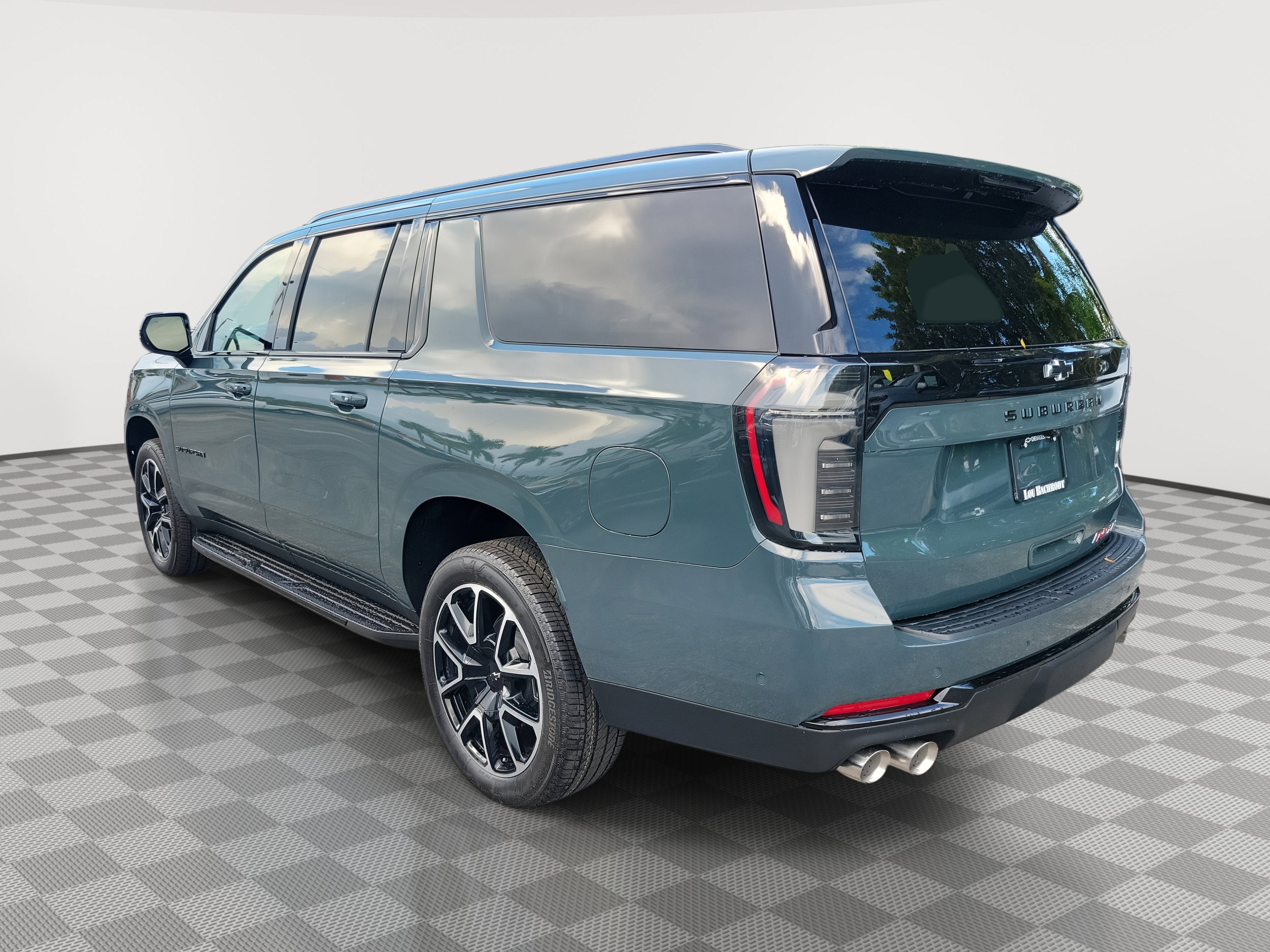 New 2026 Chevrolet Suburban RST w/ Comfort Package image 2