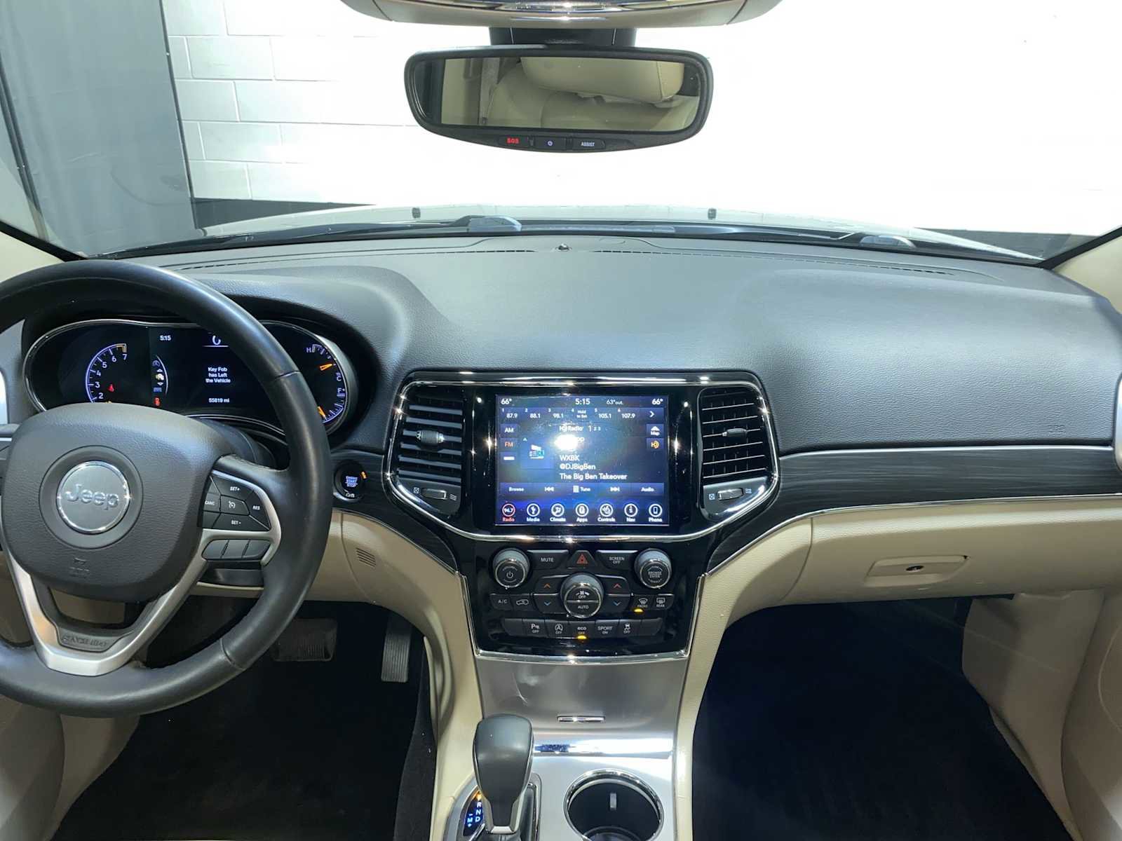 Used 2019 Jeep Grand Cherokee Limited AWD/4WD image 10