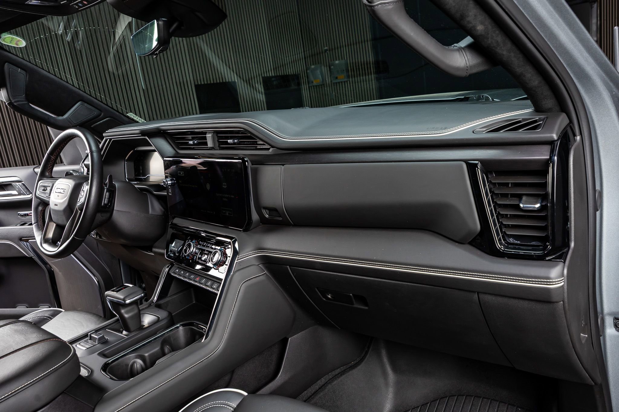 Used 2024 GMC Sierra 1500 AT4X w/ AT4X AEV Edition image 18