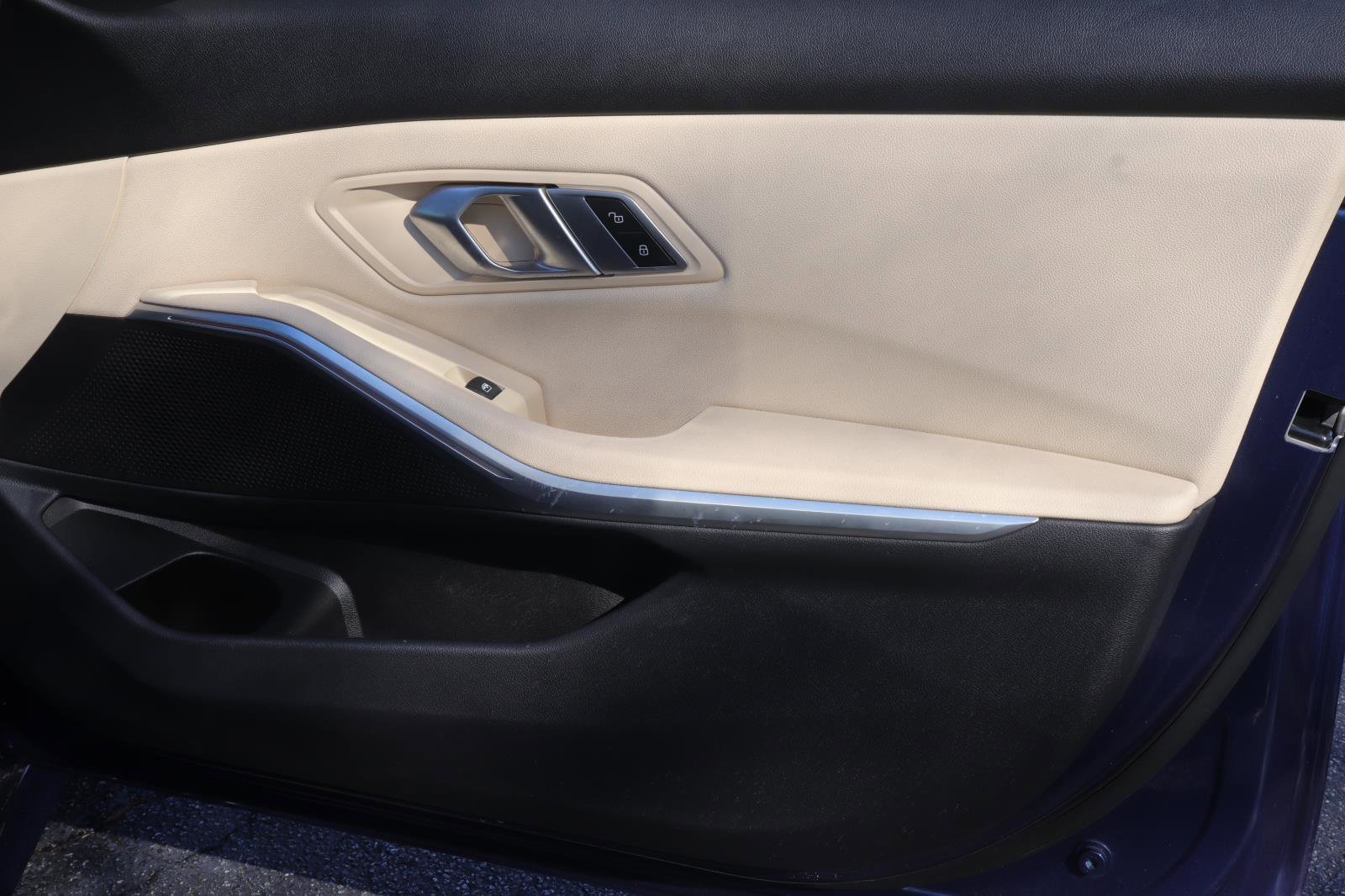 Used 2021 BMW 330i Sedan image 15