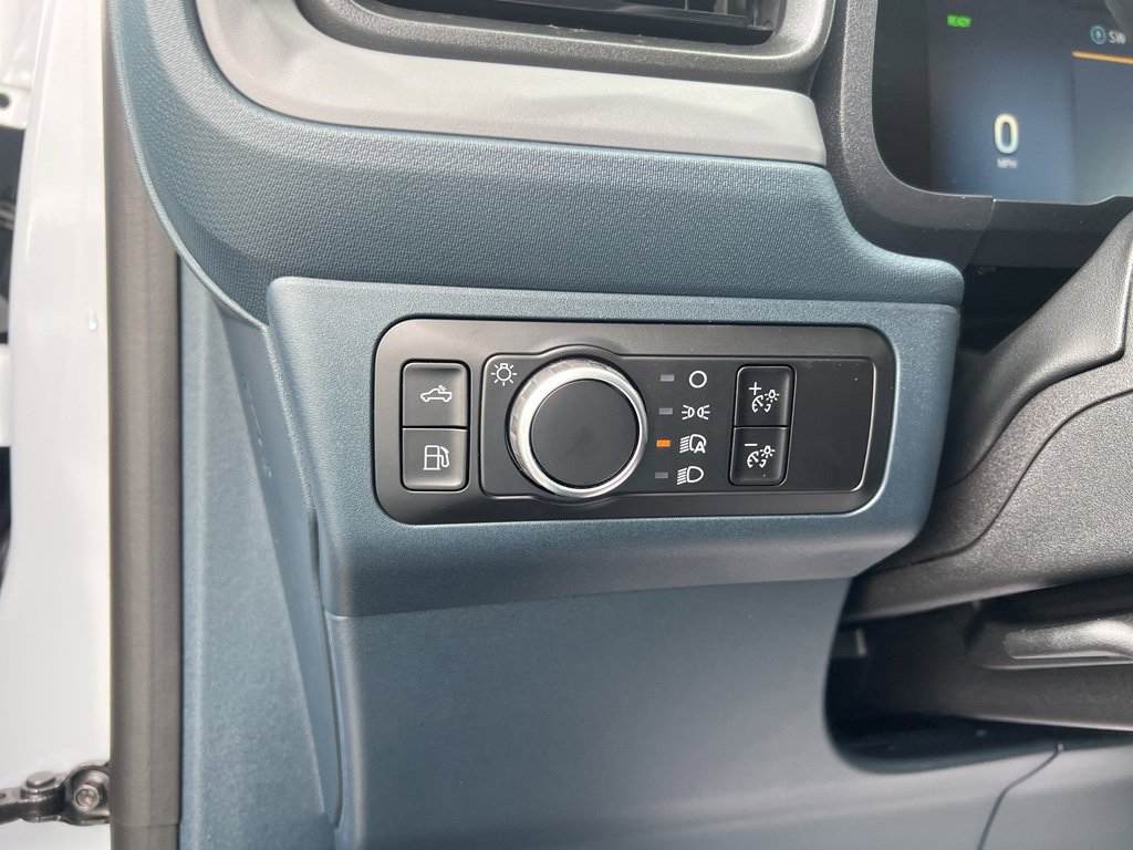 New 2025 Ford Maverick XL w/ Equipment Group 101A image 22