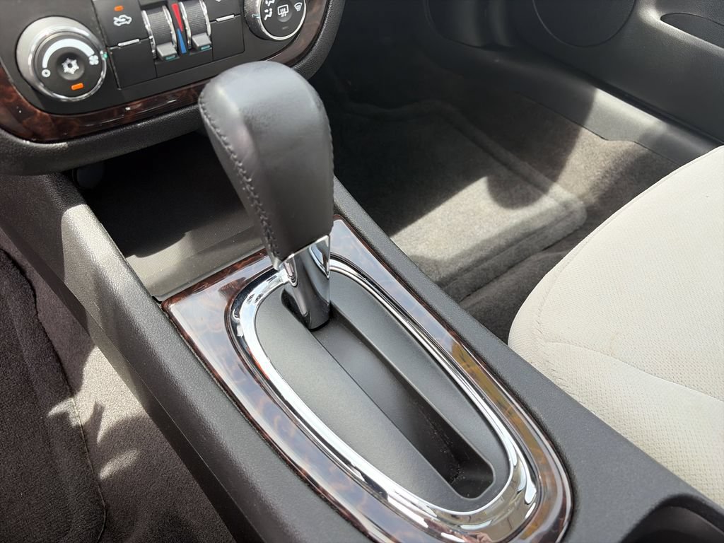 Used 2013 Chevrolet Impala LT w/ LT Sunroof Package FWD image 24