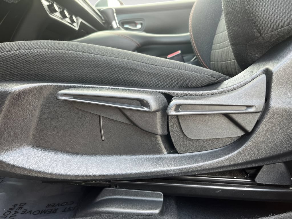 Used 2024 Honda HR-V Sport image 16