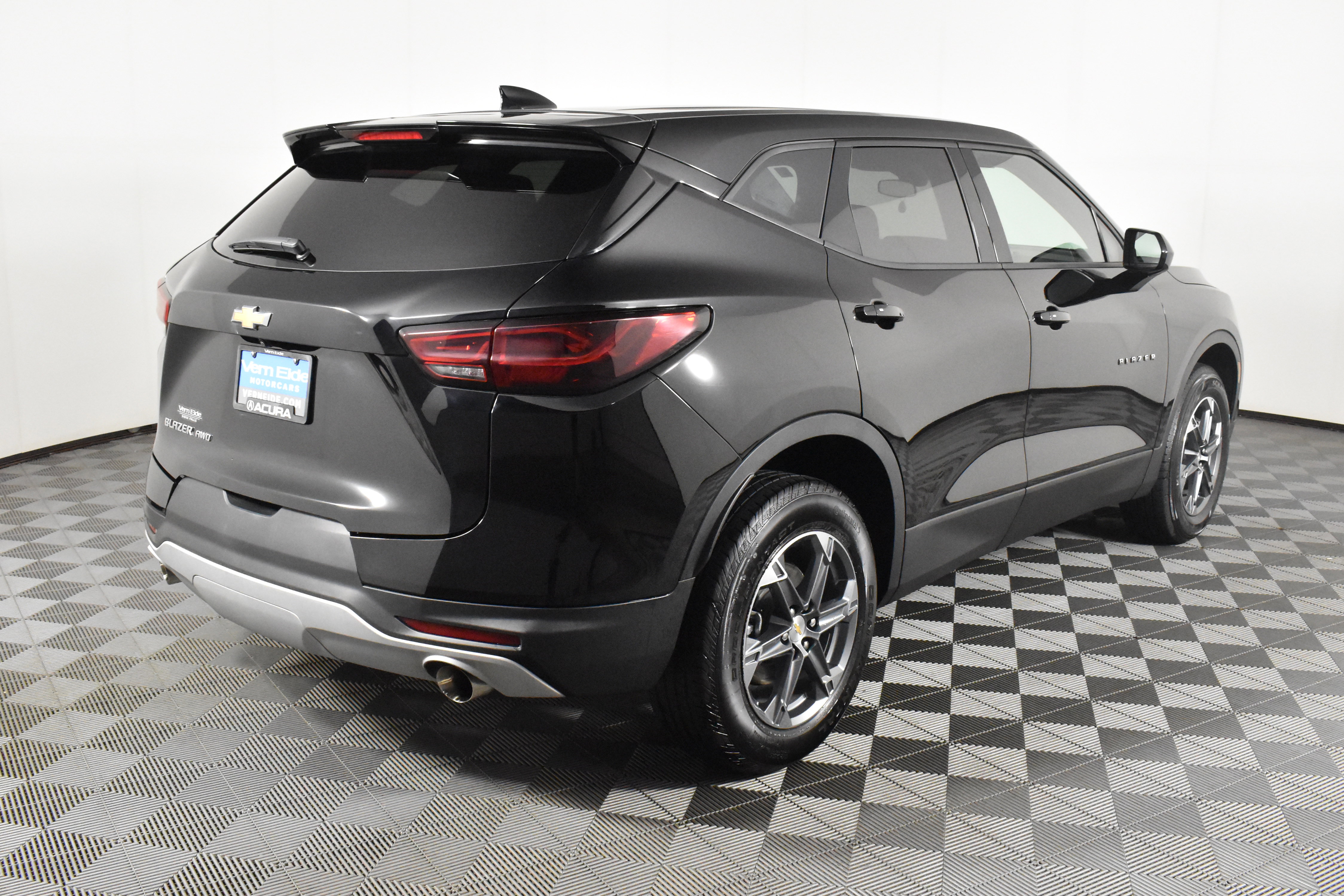 Used 2025 Chevrolet Blazer LT image 6