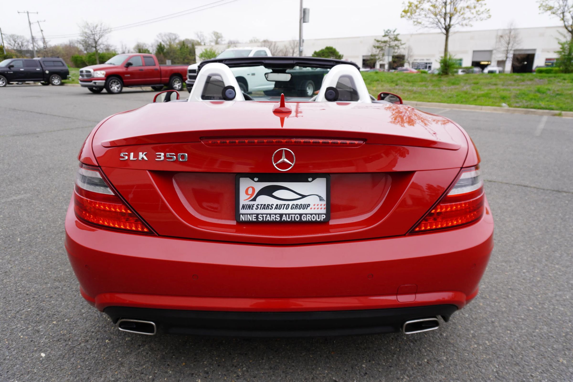 Used 2012 Mercedes-Benz SLK 350 image 10